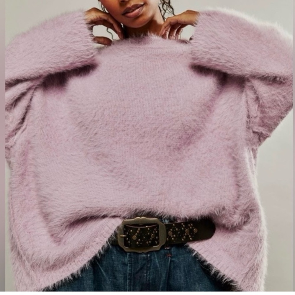 Free People Women's Harrison Bunny Slouchy Fuzzy Long Sleeve Sweater Purple Sz M